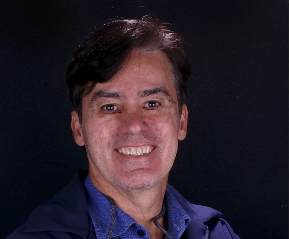 Dr. Eduardo Prado